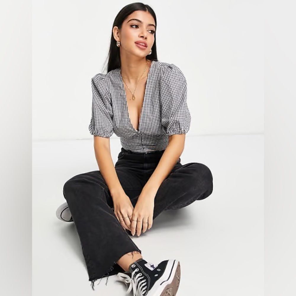 Abercrombie & Fitch blouse! - Picture 4 of 4